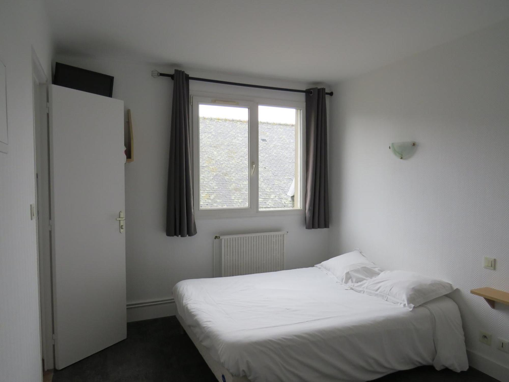De La Grange Hotel *